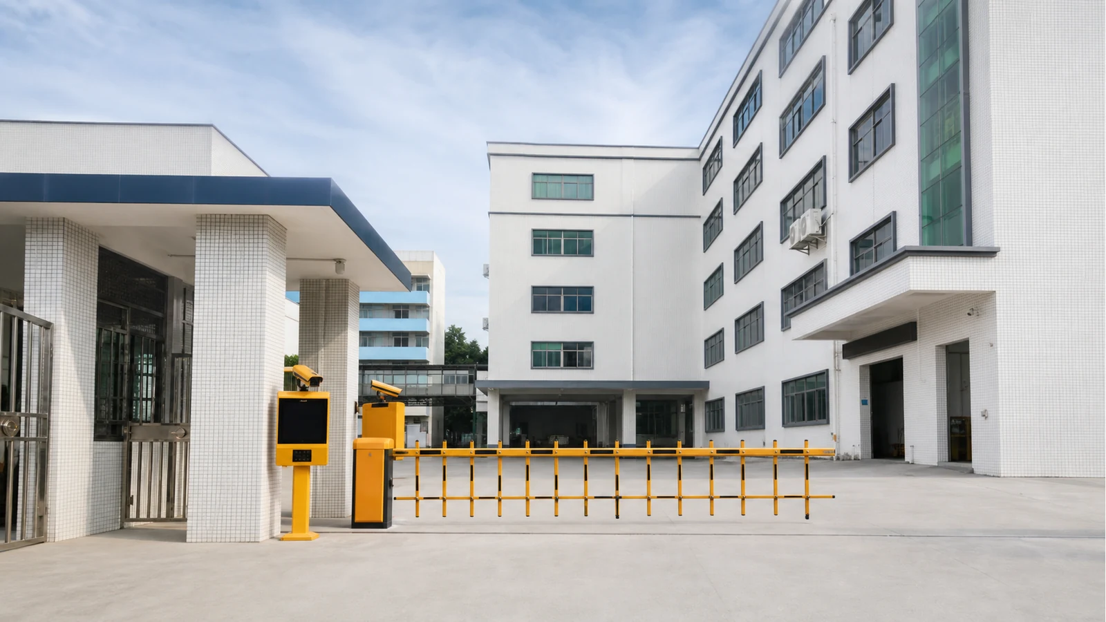 LSZH wire and cable materials and machinery industrial website hero
